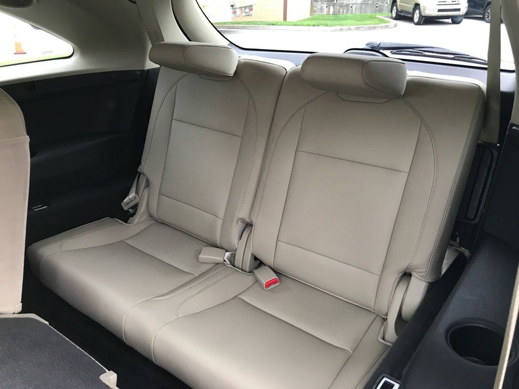 Used 2016 Acura MDX w/ Technology Package AWD/4WD image 27