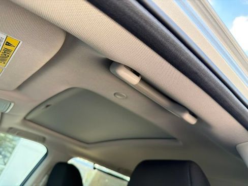 Used 2025 Honda CR-V EX image 13
