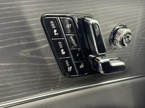Certified 2024 Cadillac Lyriq Luxury RWD image 31