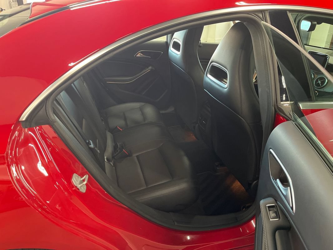 Used 2014 Mercedes-Benz CLA 250 image 47
