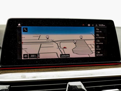 Used 2020 BMW 530i w/ Premium Package image 23