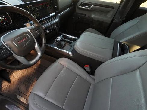 Used 2023 GMC Sierra 1500 SLT w/ SLT Premium Package image 28
