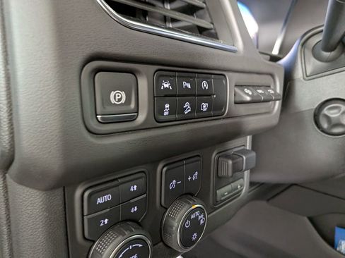 Certified 2024 Chevrolet Tahoe High Country w/ Premium Package image 19