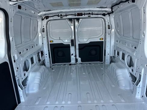 New 2026 Ford Transit 250 Low Roof RWD image 25