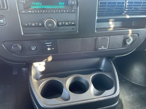 Used 2024 Chevrolet Express 2500 w/ Driver Convenience Package image 32