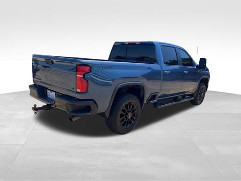 Used 2025 Chevrolet Silverado 2500 LT w/ Trail Boss Package AWD/4WD image 14