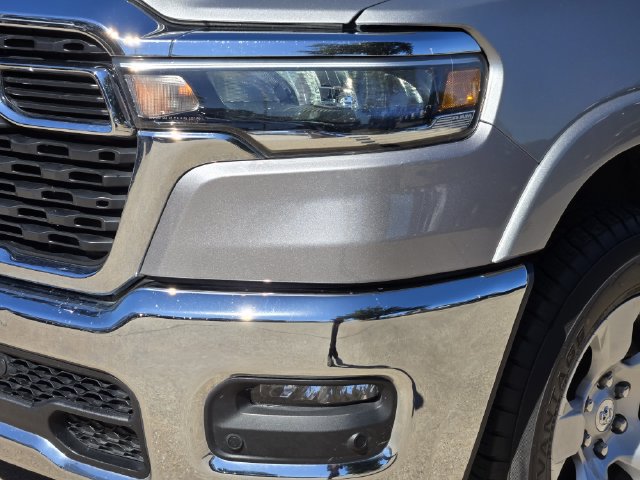 Used 2025 RAM 1500 Big Horn AWD/4WD image 8