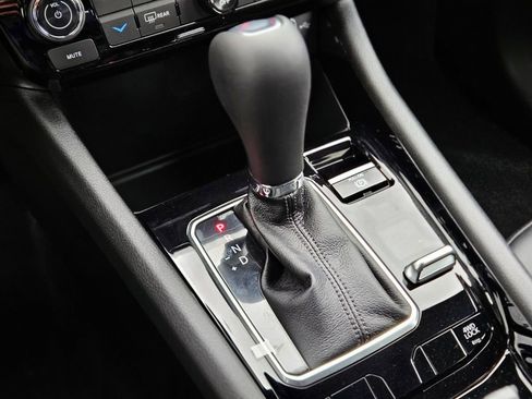 New 2026 Jeep Compass Limited image 21