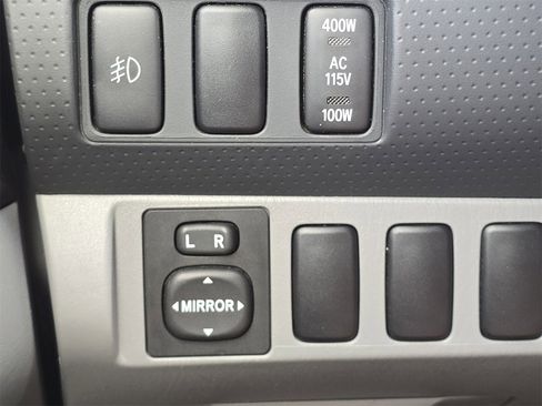 Used 2008 Toyota Tacoma PreRunner image 16