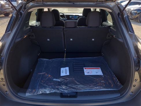 New 2026 Nissan Kicks SV image 7