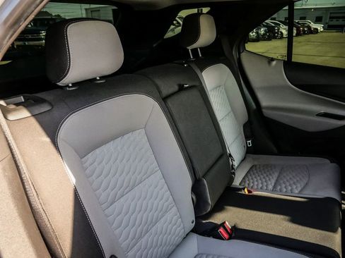 Used 2021 Chevrolet Equinox LT AWD/4WD image 50