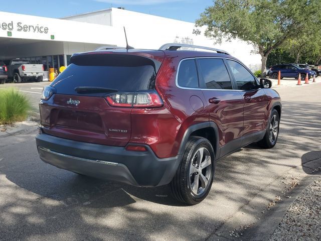 Used 2019 Jeep Cherokee Limited FWD image 5