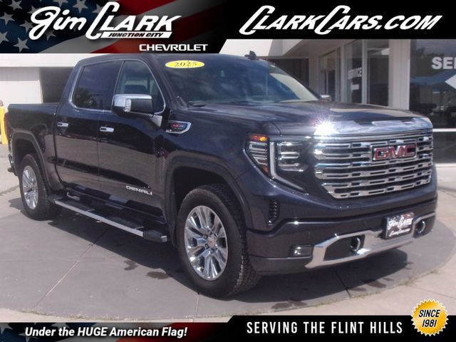 Used 2025 GMC Sierra 1500 Denali AWD/4WD image 1