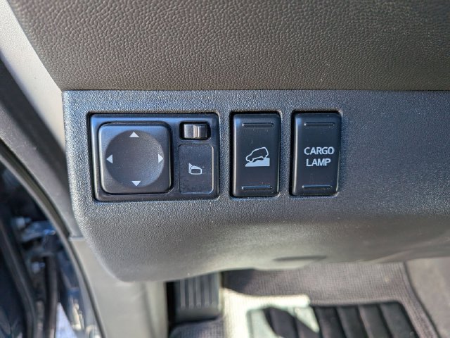 Used 2020 Nissan Frontier PRO-4X w/ Pro-4x Utility Package AWD/4WD image 16