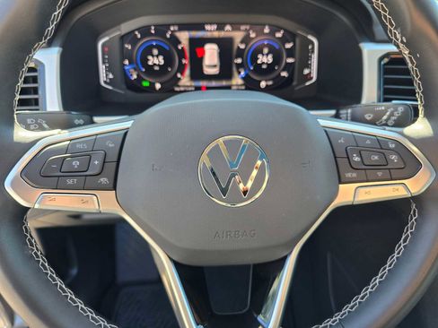 Used 2022 Volkswagen Atlas SEL image 27