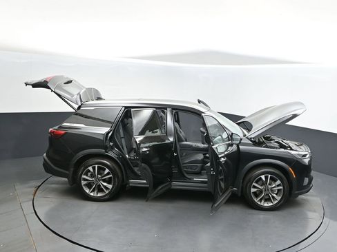 Certified 2025 INFINITI QX60 Luxe image 50