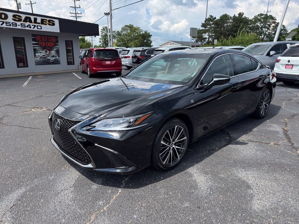 Used 2025 Lexus ES 300h F Sport FWD image 10
