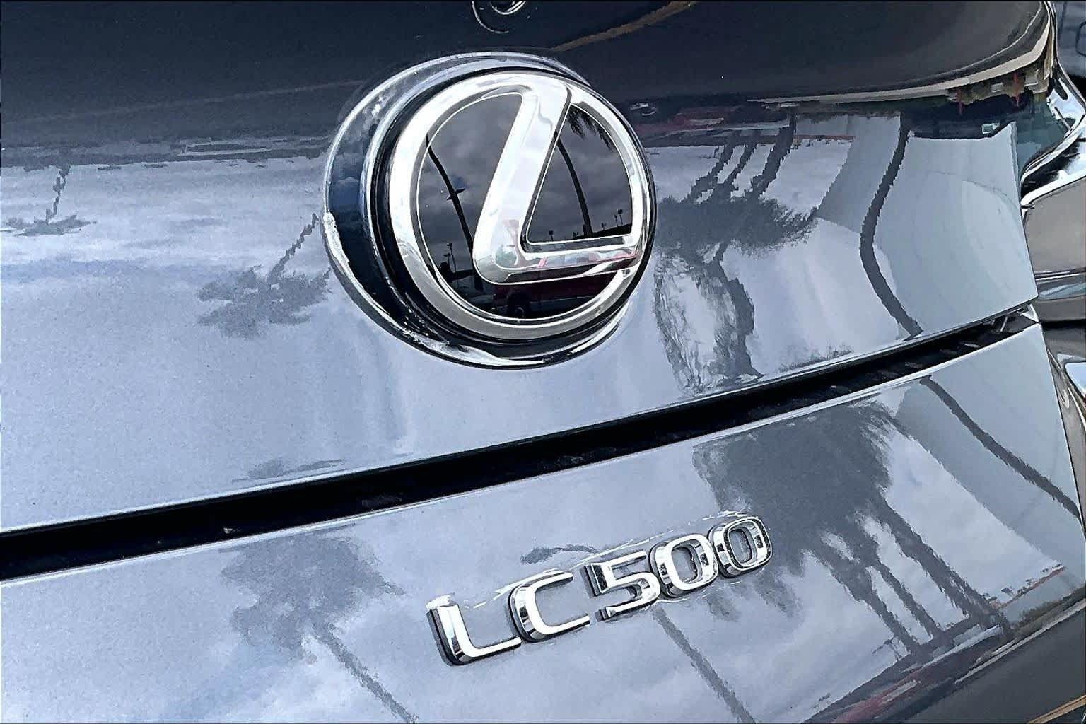 Used 2023 Lexus LC 500 Coupe w/ Touring Package RWD image 10