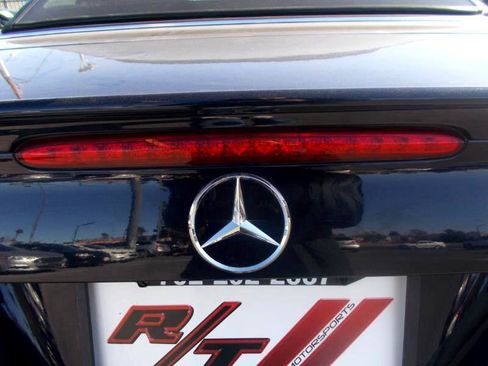 Used 2009 Mercedes-Benz CLK 550 Cabriolet image 9