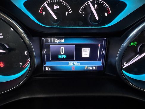 Certified 2018 Buick Envision Essence AWD/4WD image 16