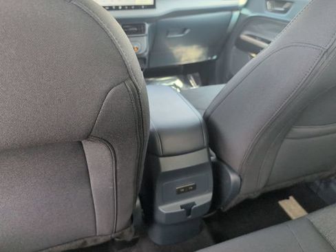 Used 2025 Ford Maverick XL w/ Equipment Group 102A AWD/4WD image 14