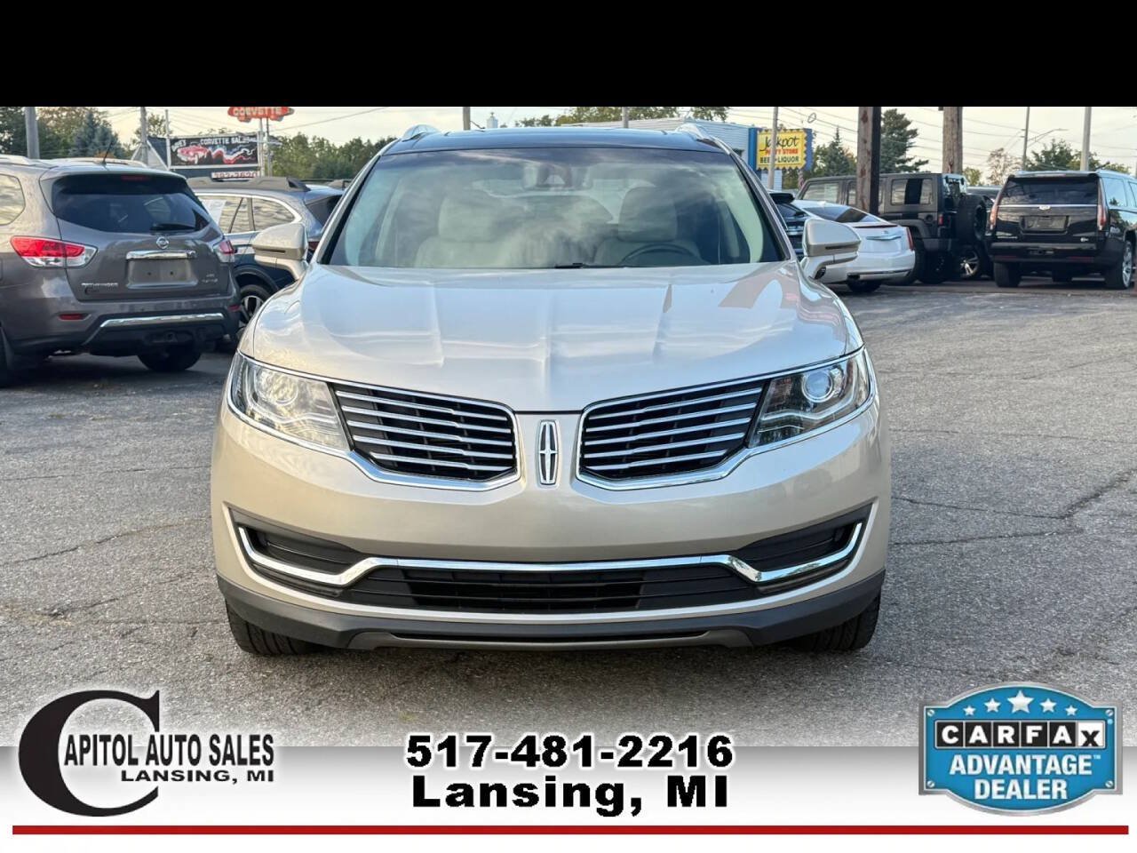 Used 2017 Lincoln MKX Reserve w/ Lincoln MKX Climate Package AWD/4WD image 3