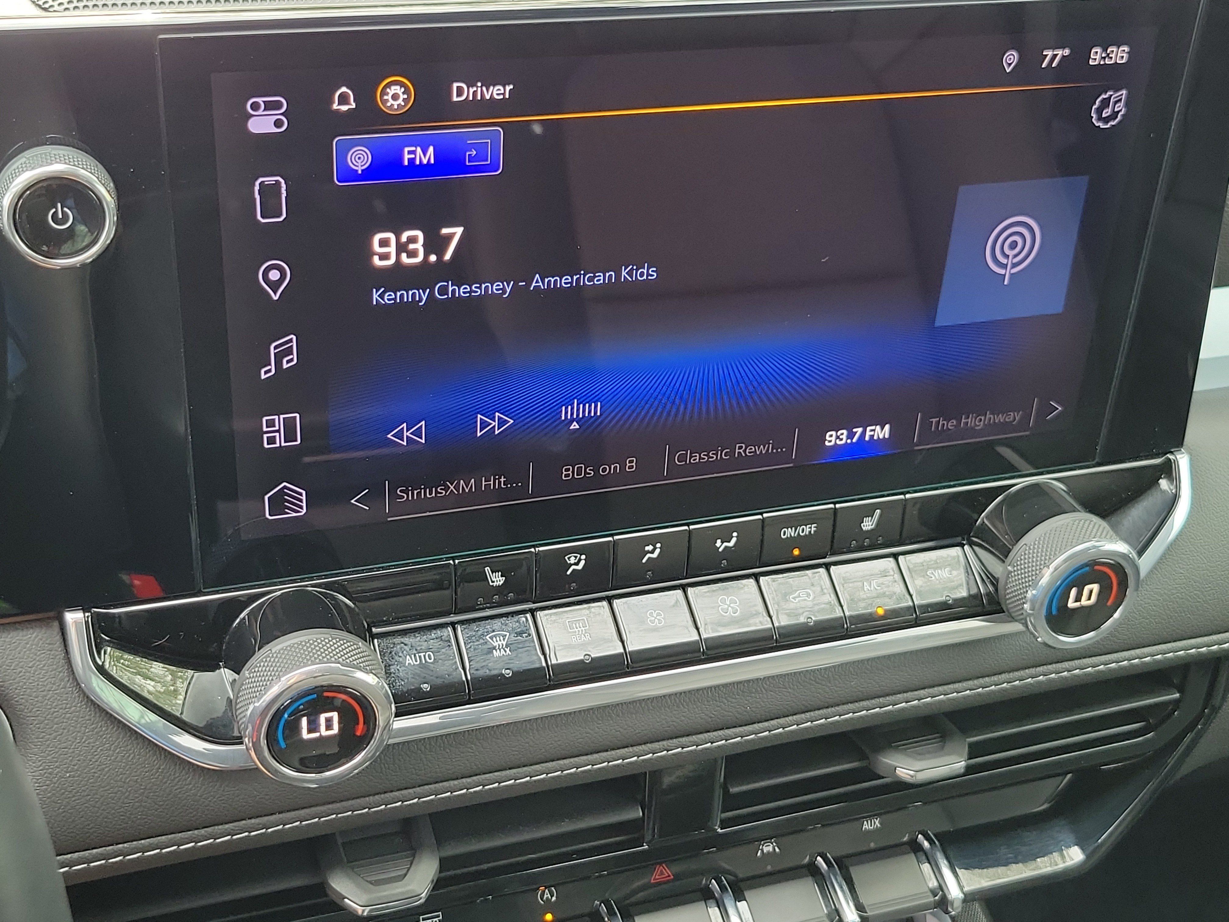 Used 2024 Chevrolet Colorado LT w/ LT Convenience Package III RWD image 15