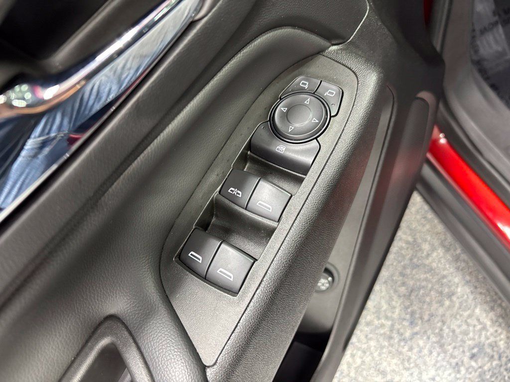 Used 2024 Chevrolet Equinox LT w/ LPO, Floor Liner Package AWD/4WD image 29
