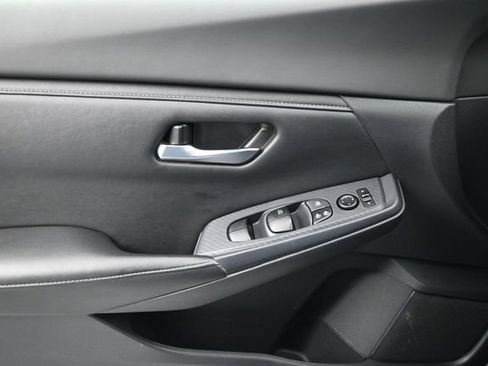 Used 2023 Nissan Sentra SV w/ All-Weather Package FWD image 23