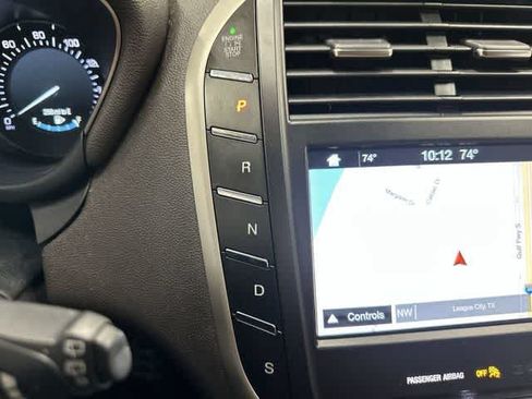 Used 2019 Lincoln MKC Reserve w/ MKC Climate Package FWD image 25
