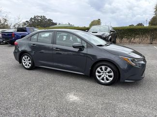 Used 2025 Toyota Corolla LE video 1