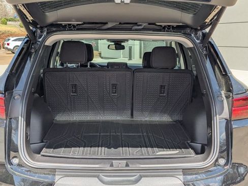 Used 2023 Chevrolet Blazer LT w/ Convenience Package image 10