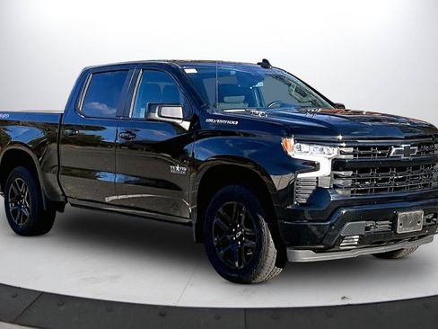 Used 2024 Chevrolet Silverado 1500 RST AWD/4WD image 2