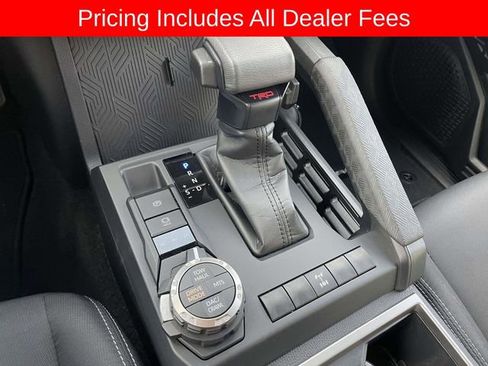 Used 2025 Toyota Tacoma TRD Off-Road AWD/4WD image 30