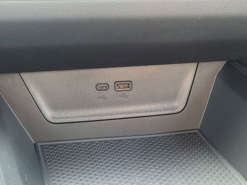 New 2026 Chevrolet Equinox RS w/ Convenience Package III image 29