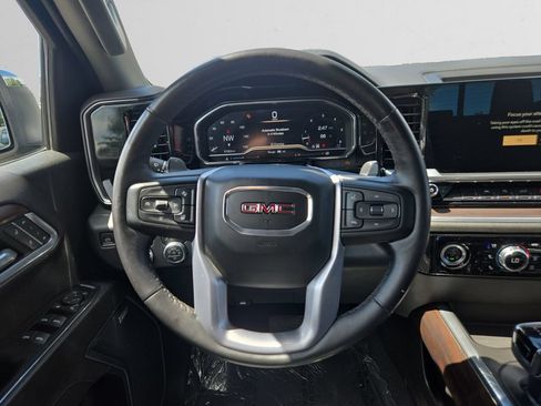 Used 2023 GMC Sierra 1500 SLT w/ SLT Premium Package AWD/4WD image 14