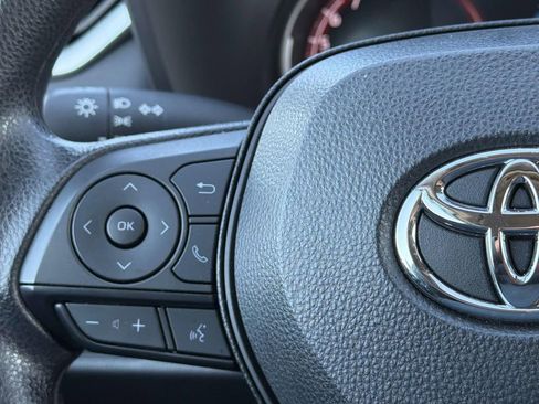 Certified 2025 Toyota RAV4 LE FWD image 11