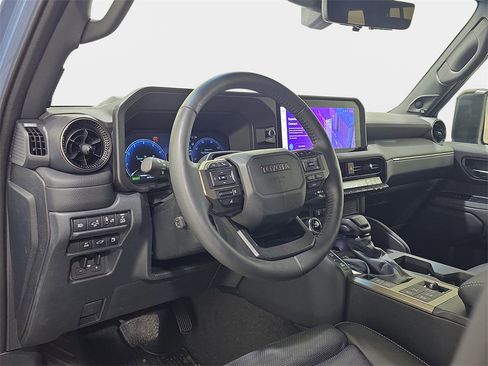 Used 2025 Toyota Land Cruiser image 18