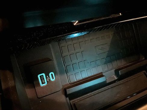 Used 2022 Ford F450 Platinum w/ FX4 Off-Road Package image 31