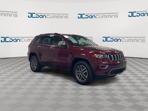 Used 2022 Jeep Grand Cherokee Limited AWD/4WD image 2