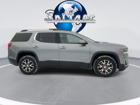 Used 2023 GMC Acadia SLE w/ Driver Convenience Package image 10