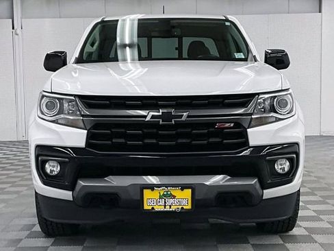 Used 2022 Chevrolet Colorado Z71 w/ Safety Package AWD/4WD image 4