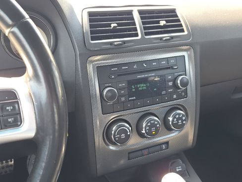 Used 2013 Dodge Challenger R/T RWD image 25