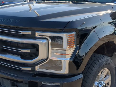 Used 2022 Ford F350 Platinum image 12