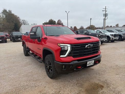 New 2026 Chevrolet Silverado 2500 LT w/ Trail Boss Package image 8
