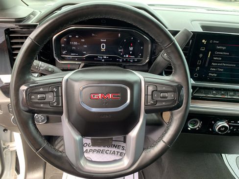 Used 2024 GMC Sierra 1500 SLT AWD/4WD image 27