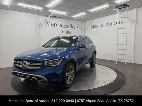 Used 2022 Mercedes-Benz GLC 300 image 3