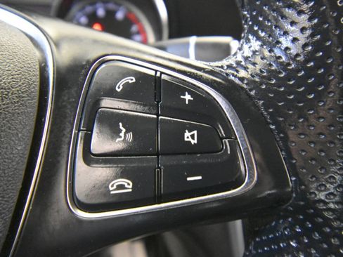 Used 2019 Mercedes-Benz CLA 250 4MATIC w/ Premium Package image 30