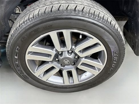 Used 2023 Toyota 4Runner TRD Sport image 32