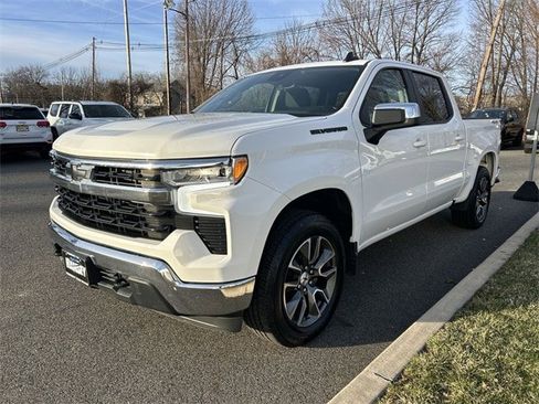 Used 2022 Chevrolet Silverado 1500 LT image 4